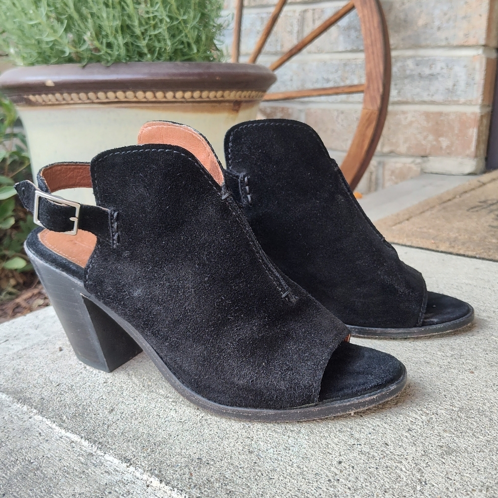 FRYE Courtney Black Suede Slingback Booties